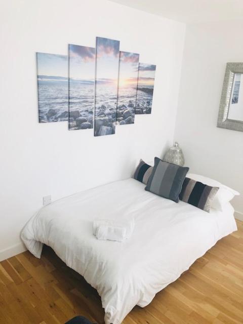 Seaview, Luxury Apartment, 2 Min Walk To Porth Beach Newquay  Exterior photo